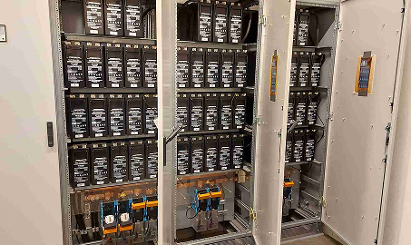 Energía ininterrumpida: descubra nuestras baterías UPS de alto rendimiento
        